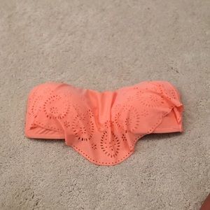 Strapless bikini top